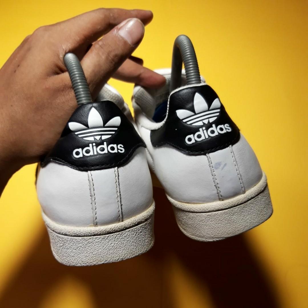adidas superstar se
