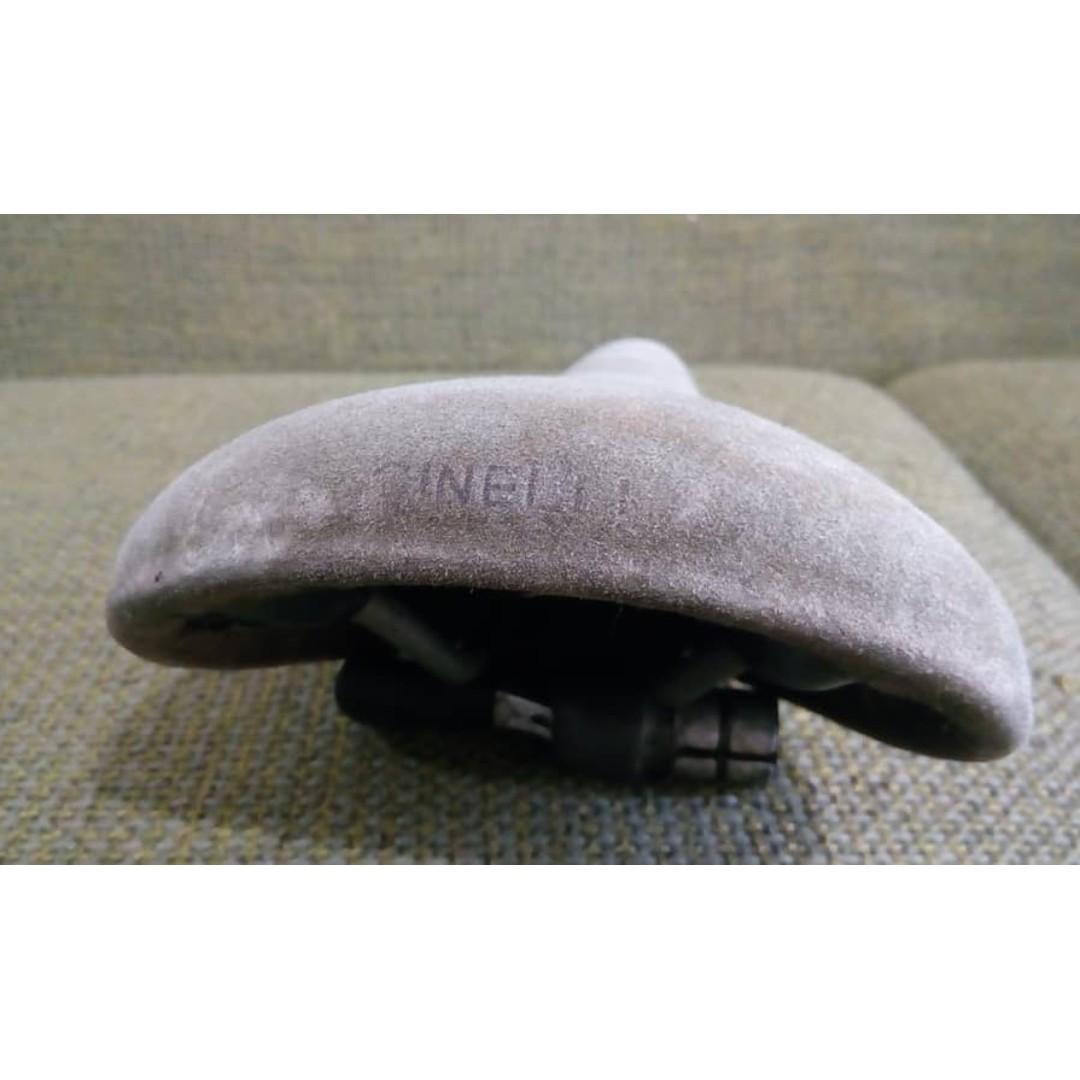 Cinelli Unicanator Saddle (Category: Bicycles) located in Bulacan. Submitted by tsunami_express (Listing ID 249577918, Image 3). Description: ******************0995-931-4845********************* Used Cinelli Unicanator saddle P2k *********************0995-931-4845*********************.