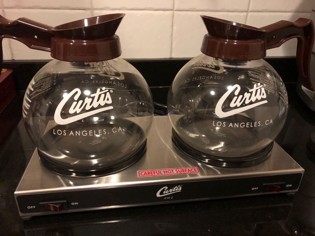 Wilbur Curtis Decanter Warmer 2 Station Warmer, Step Up with Receptacle - Hot Plate to Keep Coffee Hot and Delicious - AW-2SR-10 (Each)
