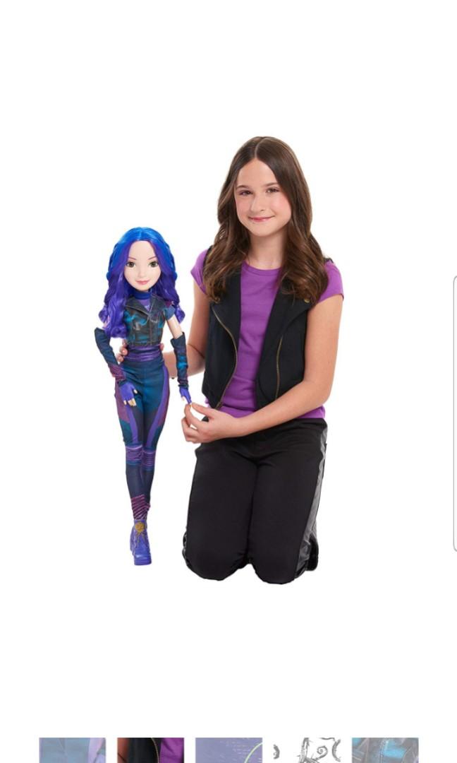 large descendants dolls