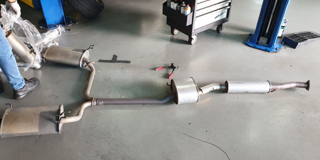 Euro R CL7R stock exhaust full system, Car Accessories, Accessories on