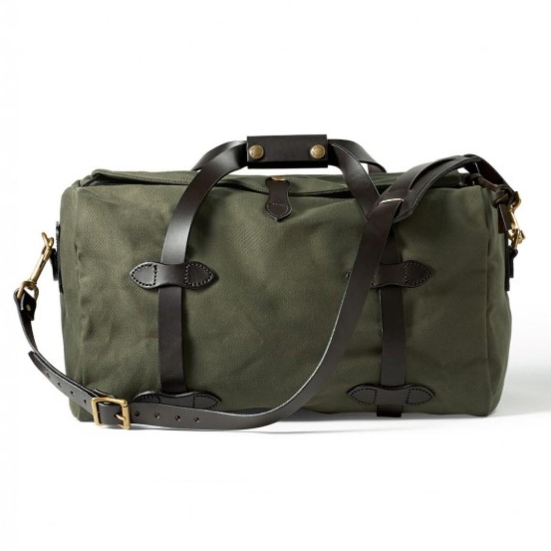 Filson Duffle bag small 70220, 男裝, 袋, 腰袋、手提袋、小袋- Carousell