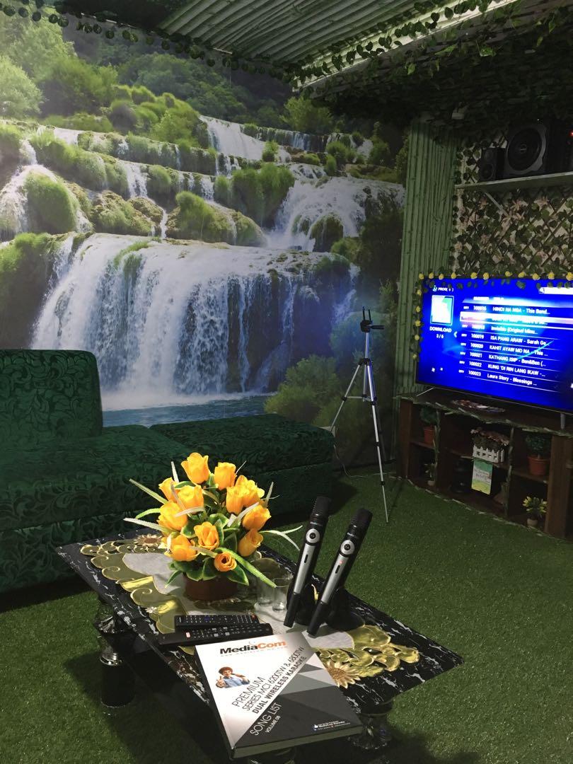 Indoor Garden Room With Karaoke For Your Staycation Rental Property Rentals Room Rentals On Carousell
