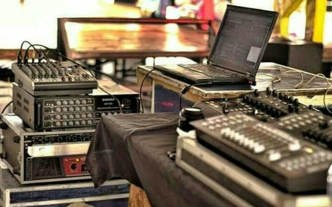 LIGHTS AND SOUNDS RENTALS FOR YOUR EVENT (Category: Other Audio Equipment) located in Manila. Submitted by megazordbuilderhunter (Listing ID 249488831, Image 2). Description: Sound system rental For 1. Debut 2. Kids birthday party 3. Dedication/ baptismal 4. Birthday party 5. Wedding 6. Mini concert 7. Buiseness opening 8.school program Price start at 4000 for basic sound system need ONLY!!!!!!!!!! Price go higher as equipment add and depend to t