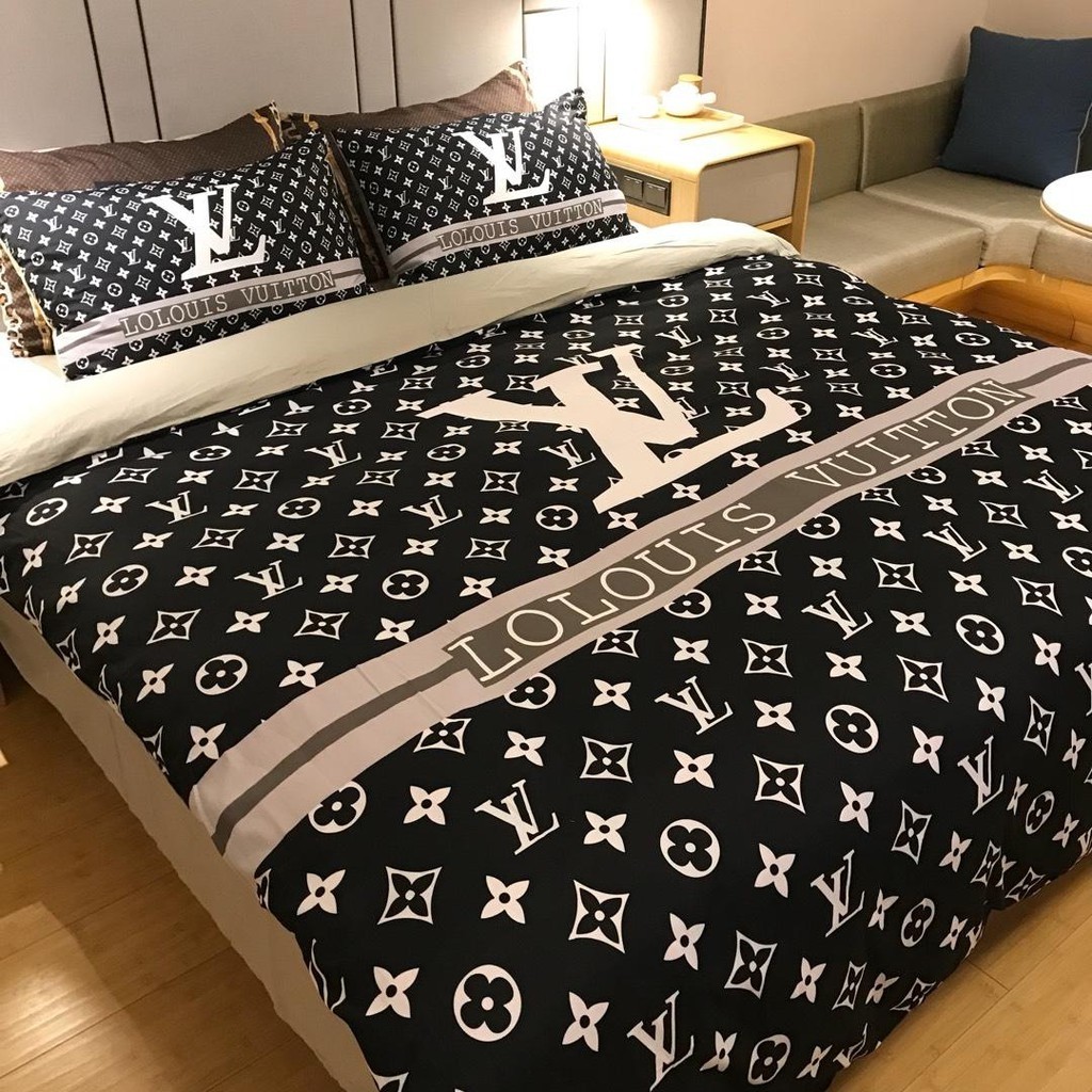 Louis Vuitton bedsheet set, Furniture & Home Living, Bedding & Towels on  Carousell