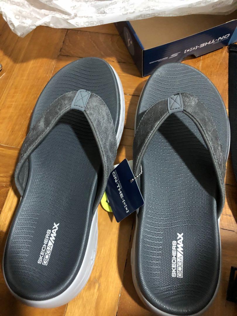 Skechers Goga Max Slippers