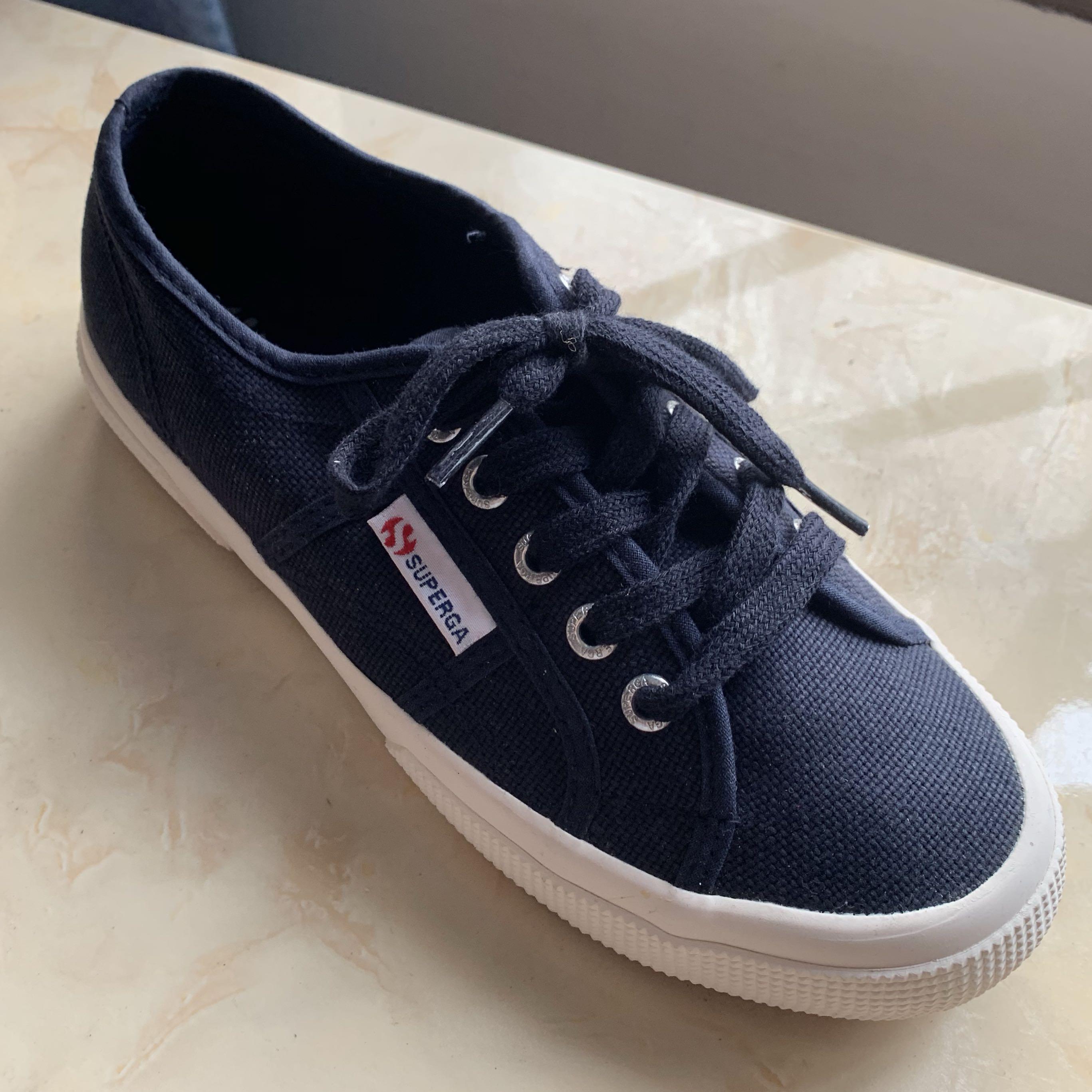 navy blue fashion sneakers