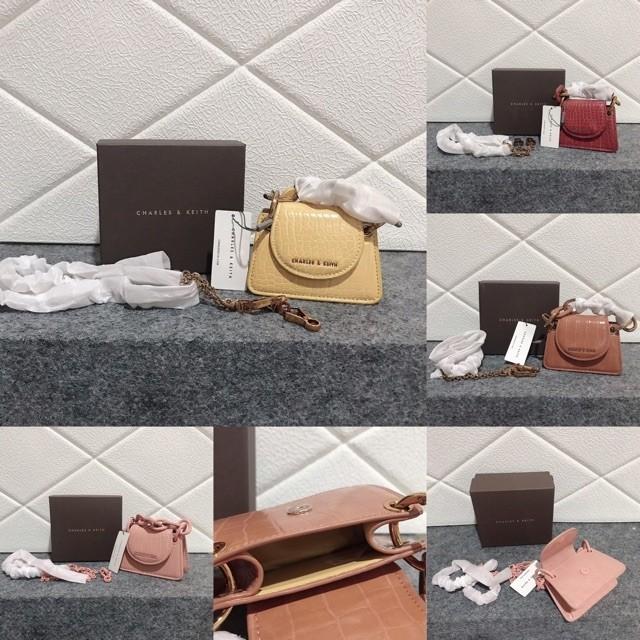Tas Original Charles Keith Croc Effect Chunky Chain Handle Mini
