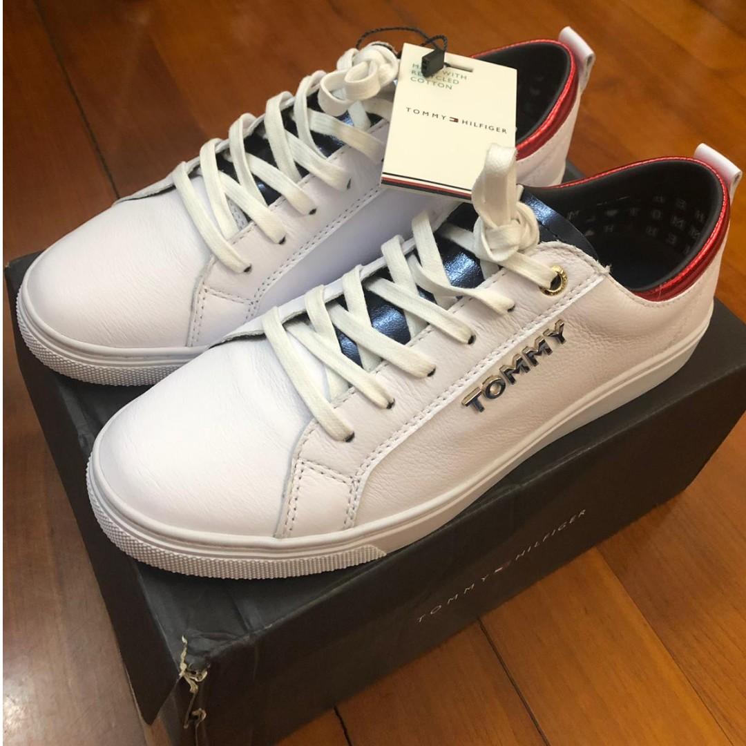 tommy hilfiger metallic city trainer