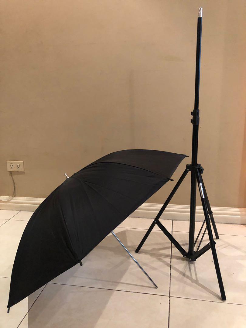 Tripod light stand with umbrella, Photography, Photography Accessories
