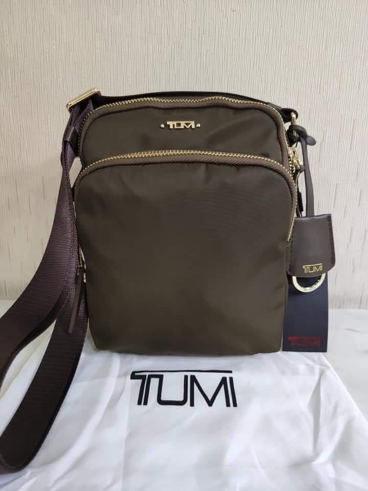 tumi sling back