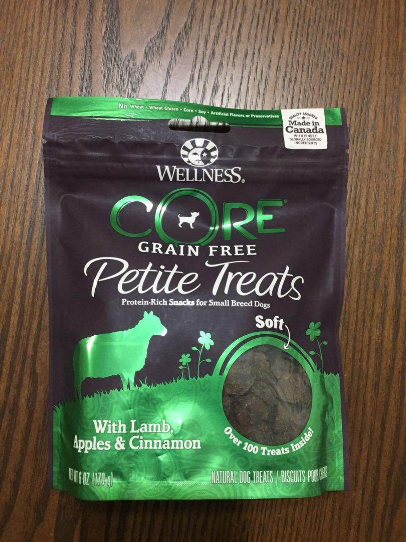 Wellness Core Dog Petite Treats with Lamb Apples Cinnamon Pet