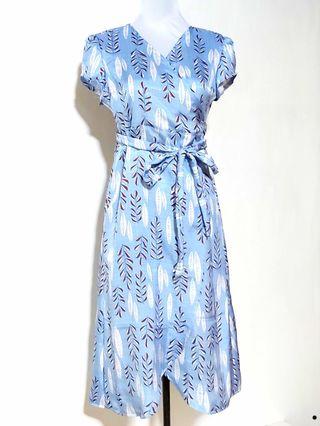 #Mrspeedycarousell Women Blue Wrap/Overlap Empire/High Waist Dress for Elegant/Maternity Wear