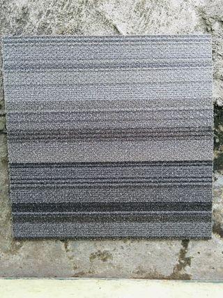 Japan surplus carpet tiles