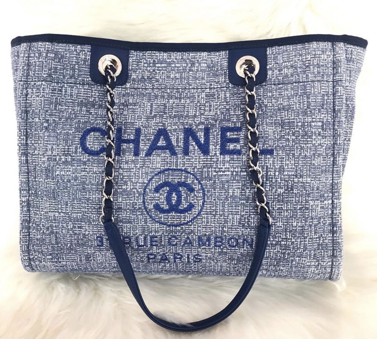 Authentic Chanel Blue Tweed Maxi Deauville Shopping Tote – Paris