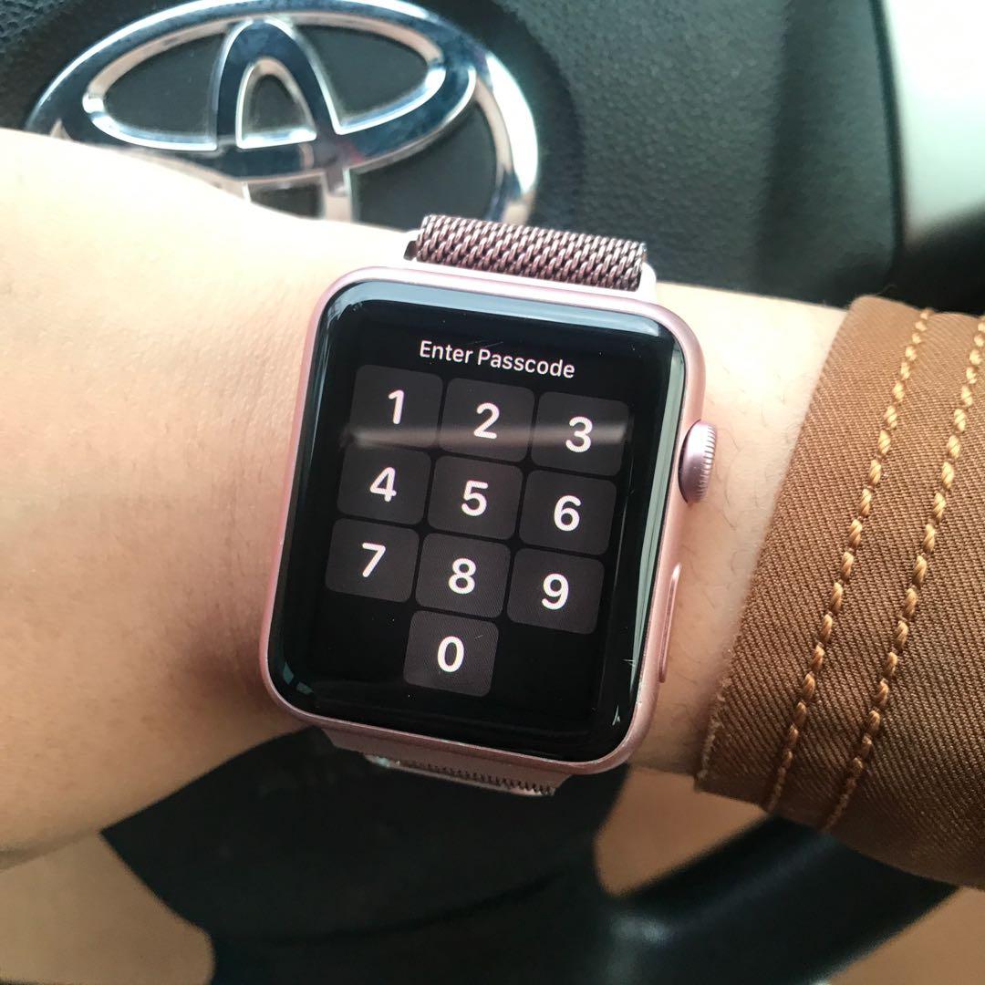 Apple Watch series 1 42mm Tali 38mm, Fesyen Wanita, Jam Tangan di Carousell
