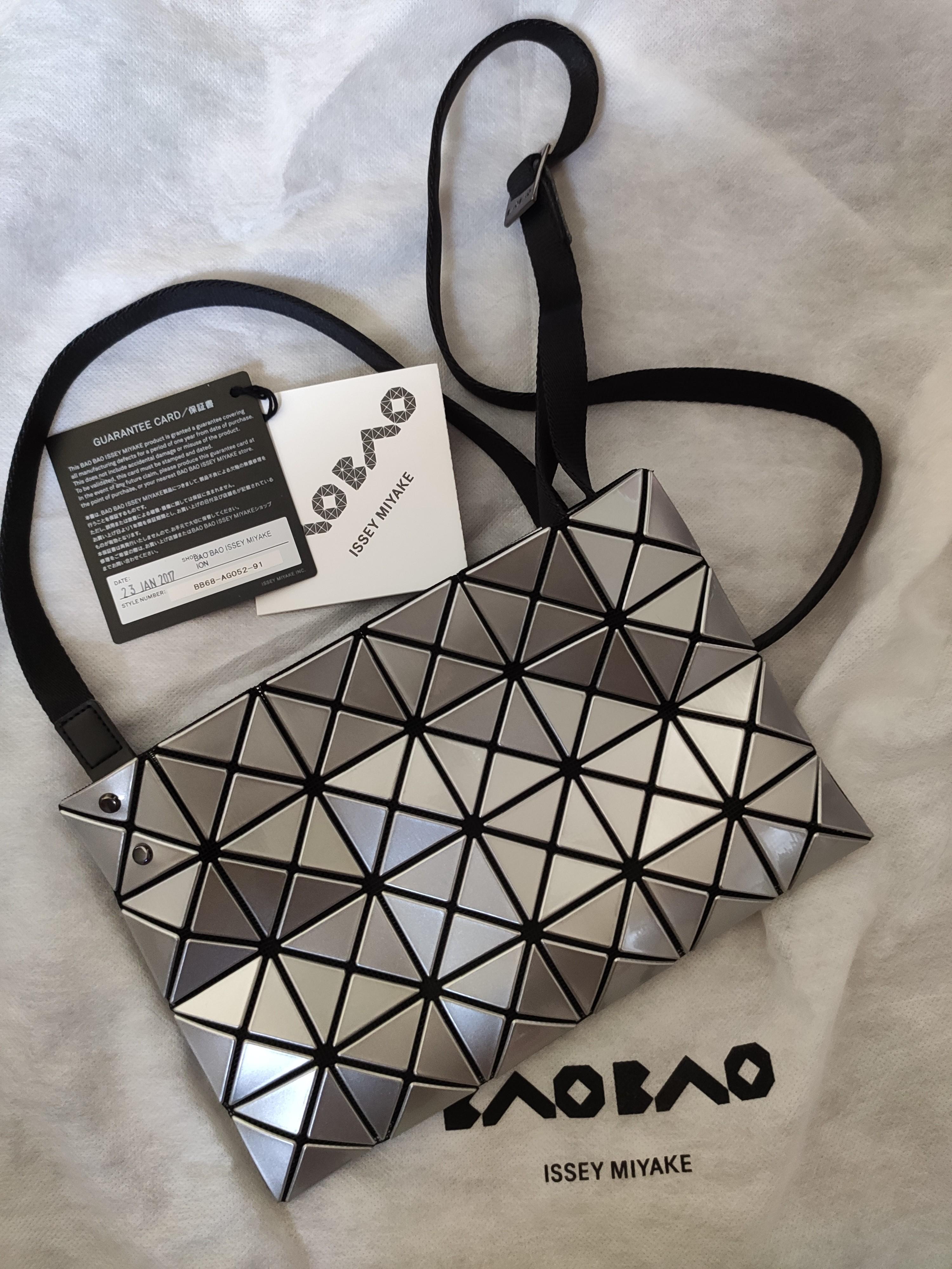 Bao Bao Issey Miyake Prism Two-Tone Crossbody Bag Gray/Black