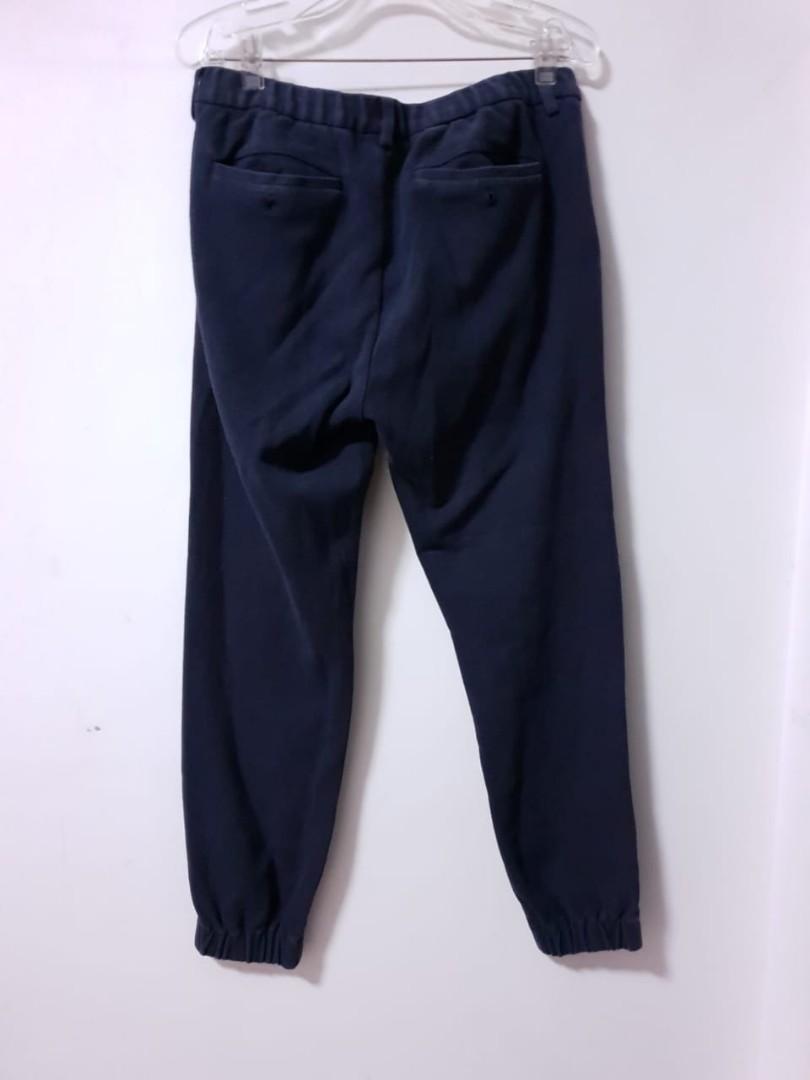 Celana Jogger Pria Uniqlo Original Fesyen Pria Pakaian Bawahan Di Carousell Celana jeans pria celana jeans slimfit celana jeans cowok model skinny original fifteen denim biru muda. celana jogger pria uniqlo original