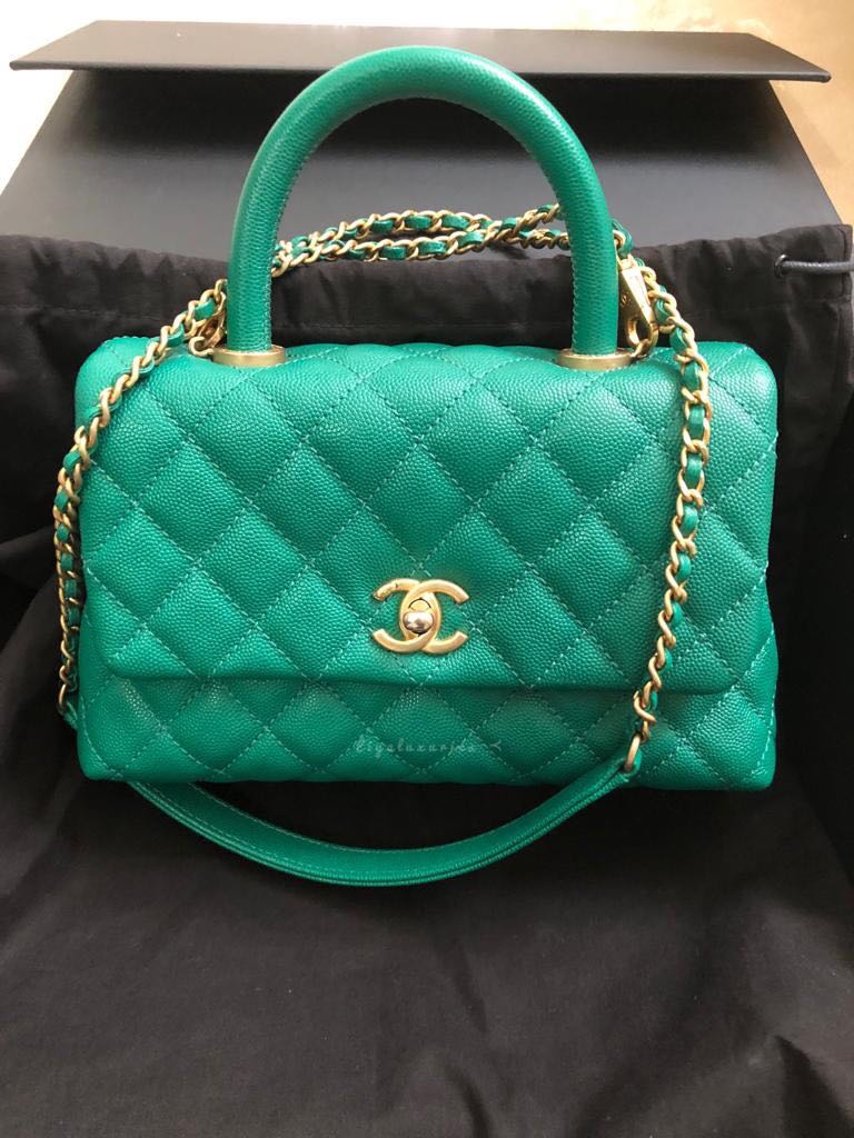Chanel coco handle mini (25cm), Luxury, Bags & Wallets on Carousell