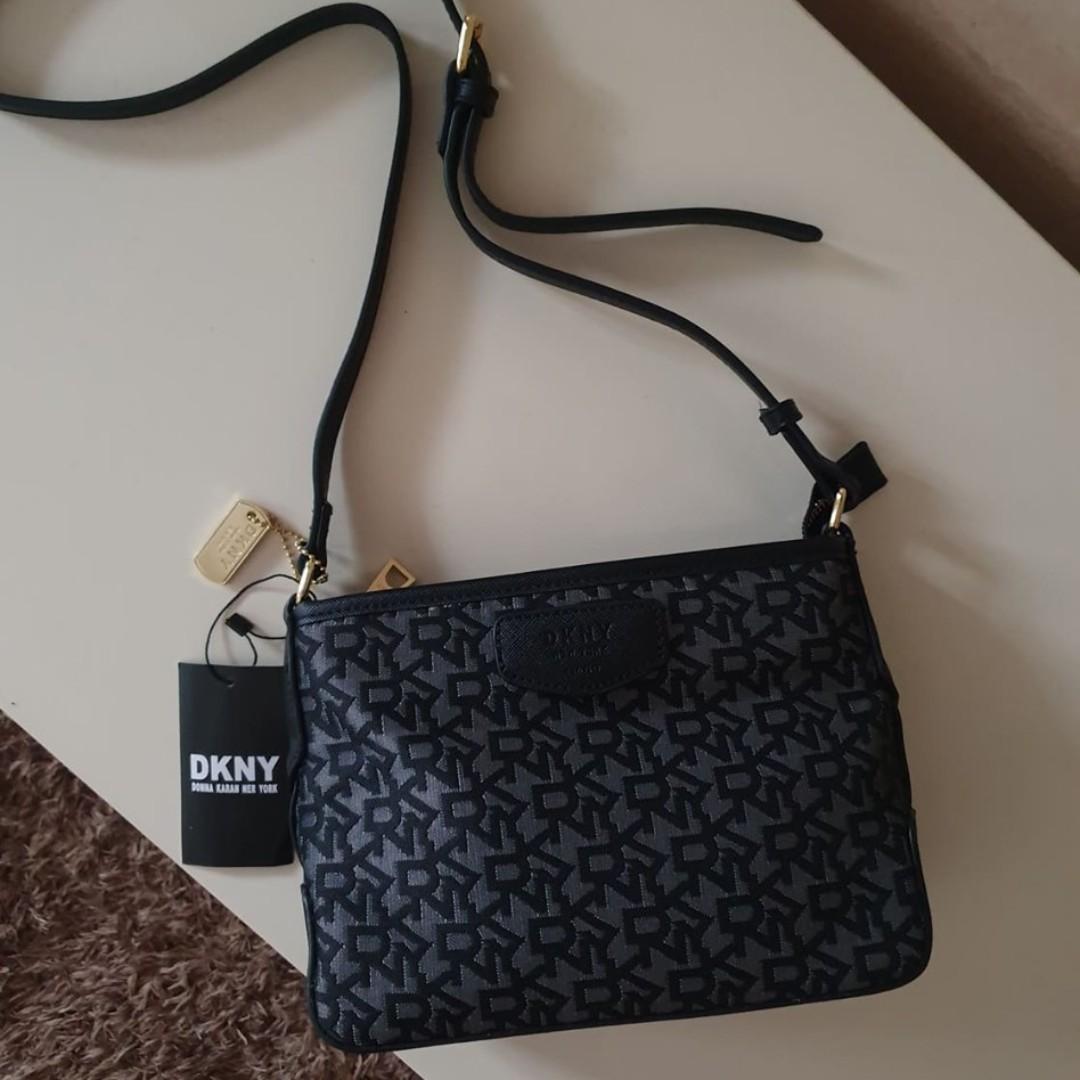 DKNY Ava Logo Canvas Crossbody Bag with Tag Black, Women's Fashion