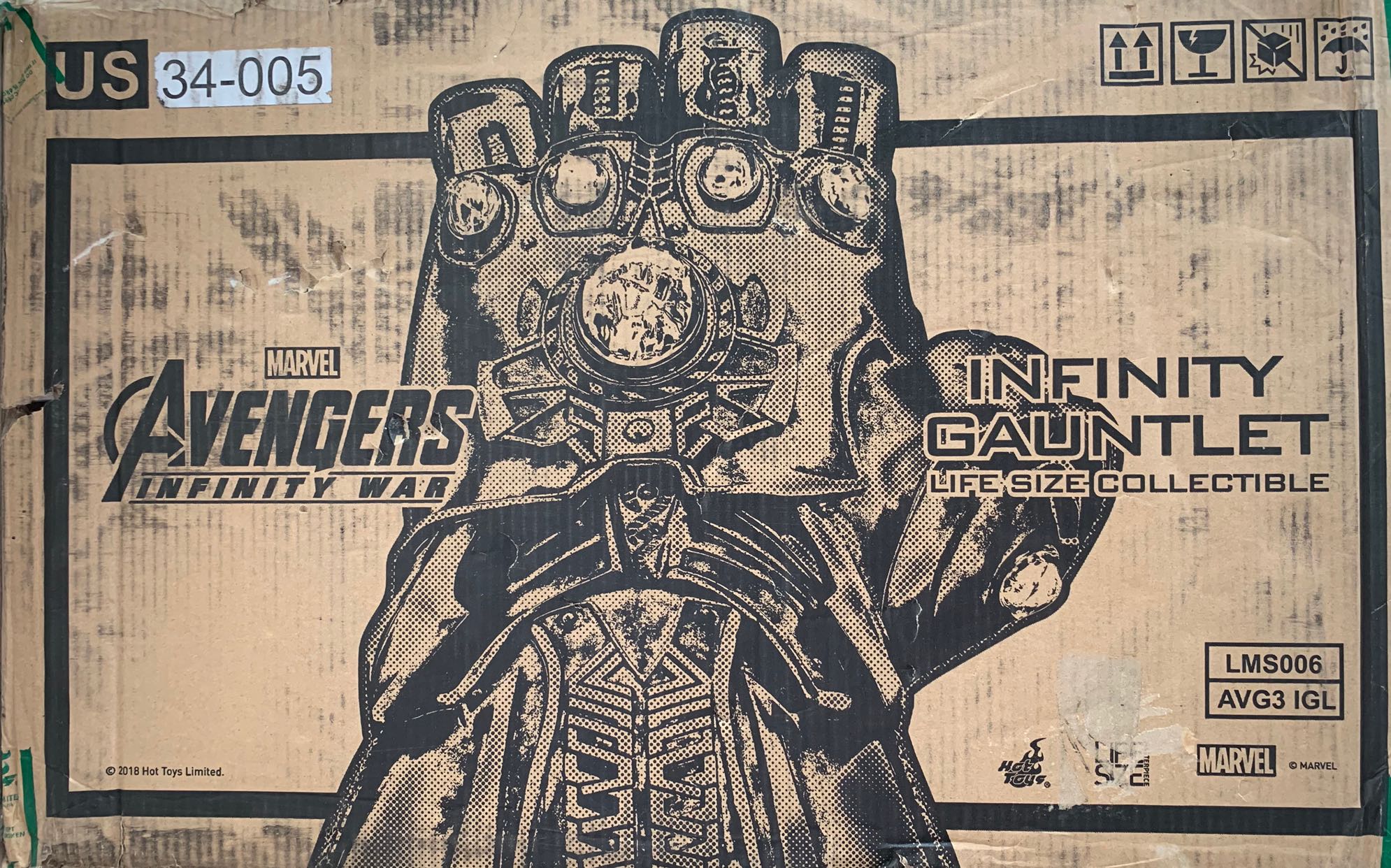 Hot Toys Infinity Gauntlet Life Size Hobbies And Toys Toys And Games On Carousell