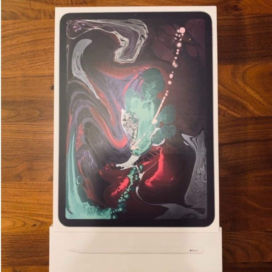 Ipad Pro 11 256gb Wifi Apple Pencil 2 Applecare Mobile Phones Tablets Tablets On Carousell