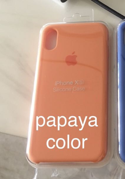 Iphone xr silicone case apple logo clearance