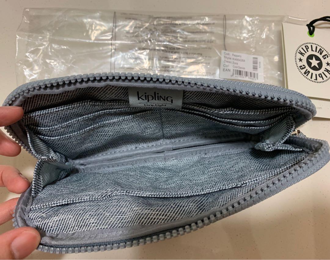 Kipling zora
