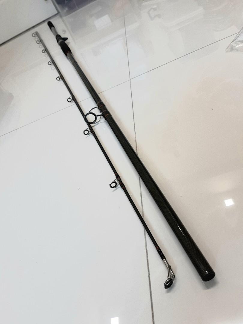 Lemax 'The King' 12ft Extra Fast Surf Casting Rod. Rating Line:  25lbs-60lbs, Lure:60g to 350g. Bait Cast Multipler to match. Condition 7.5  some small