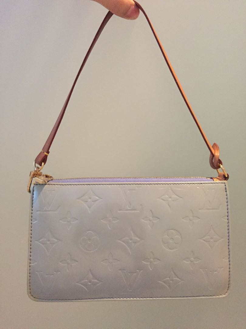 LV Monogram Vernis Lexington Pochette, Luxury, Bags & Wallets on Carousell
