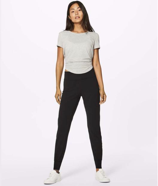 Lululemon back in action hotsell jogger