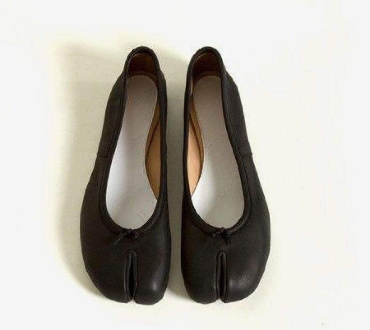 Maison Margiela Tabi 平底鞋全新38號適合39號腳穿 她的時尚 鞋子在旋轉拍賣