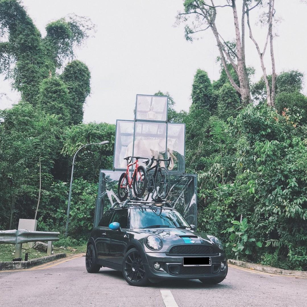 Mini cooper on sale roof rack thule