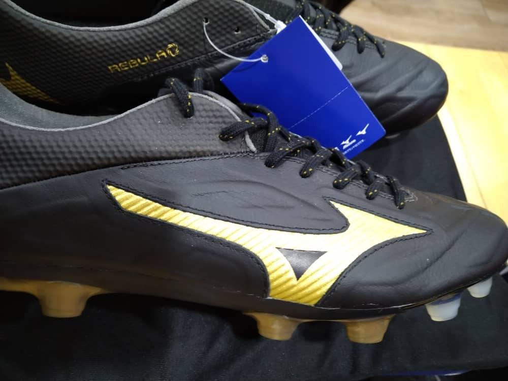 Mizuno rebula black store