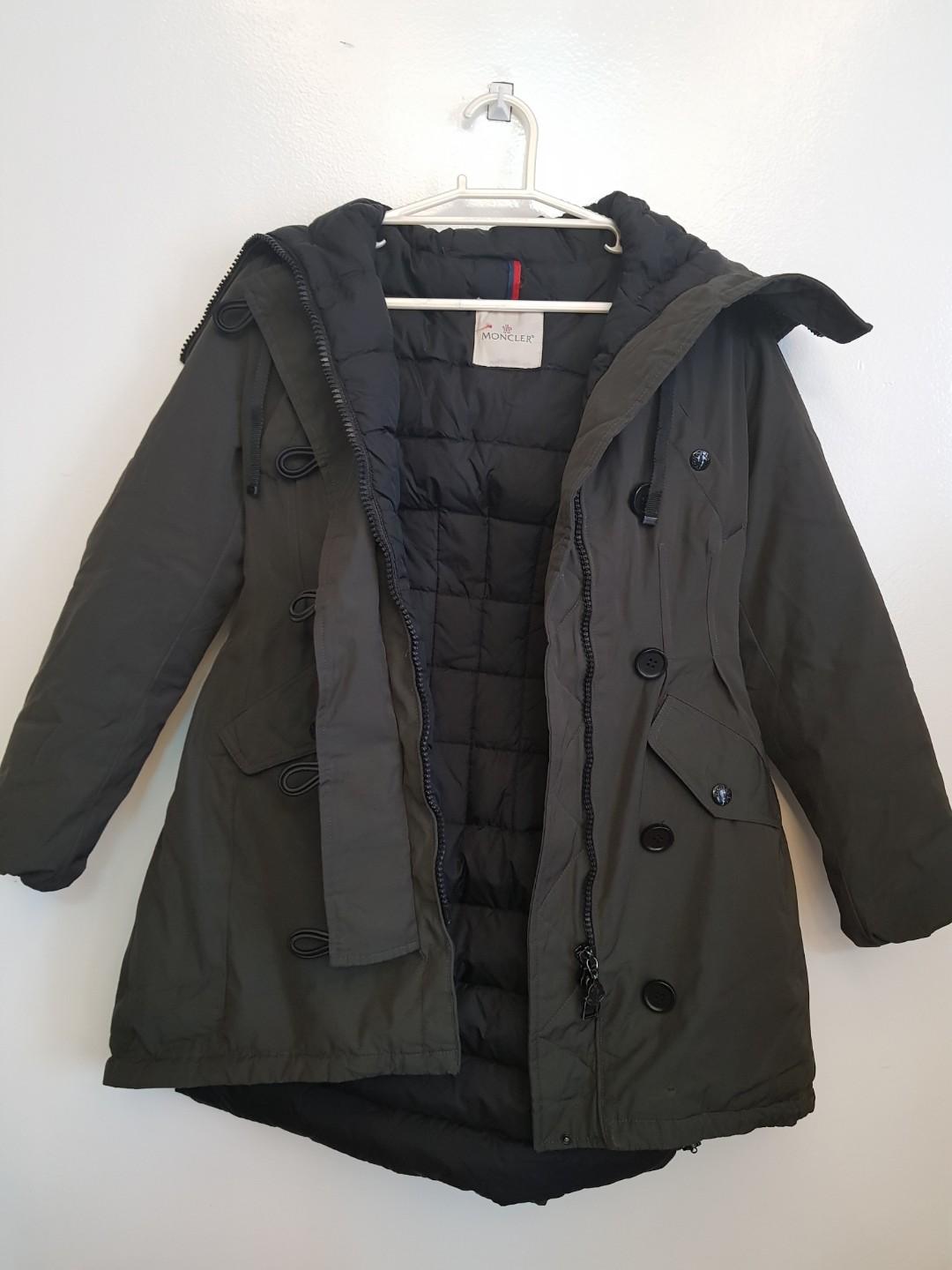 Moncler aredhel deals vs monticole