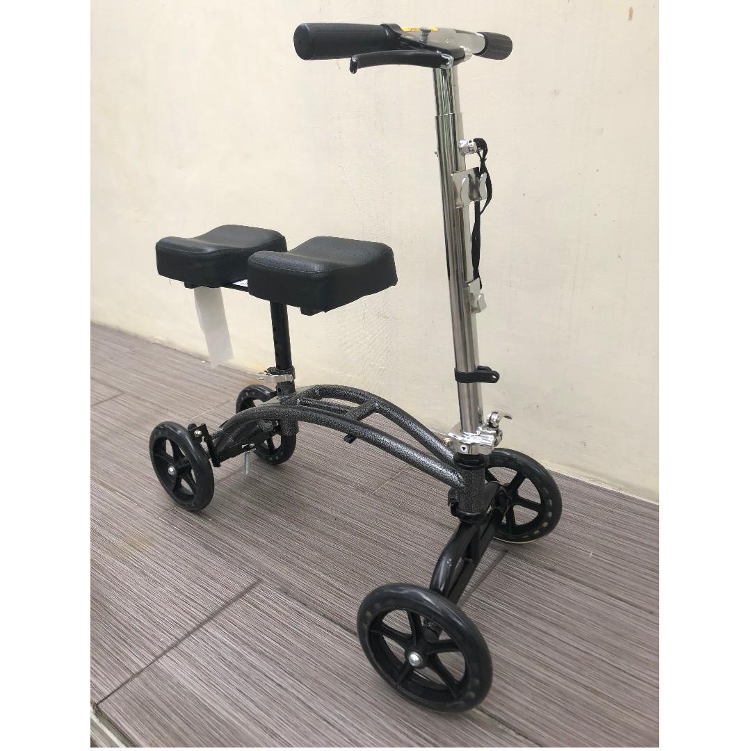 New DRIVE 796 Steerable Knee Rollator Walker Deluxe Medical Scooter