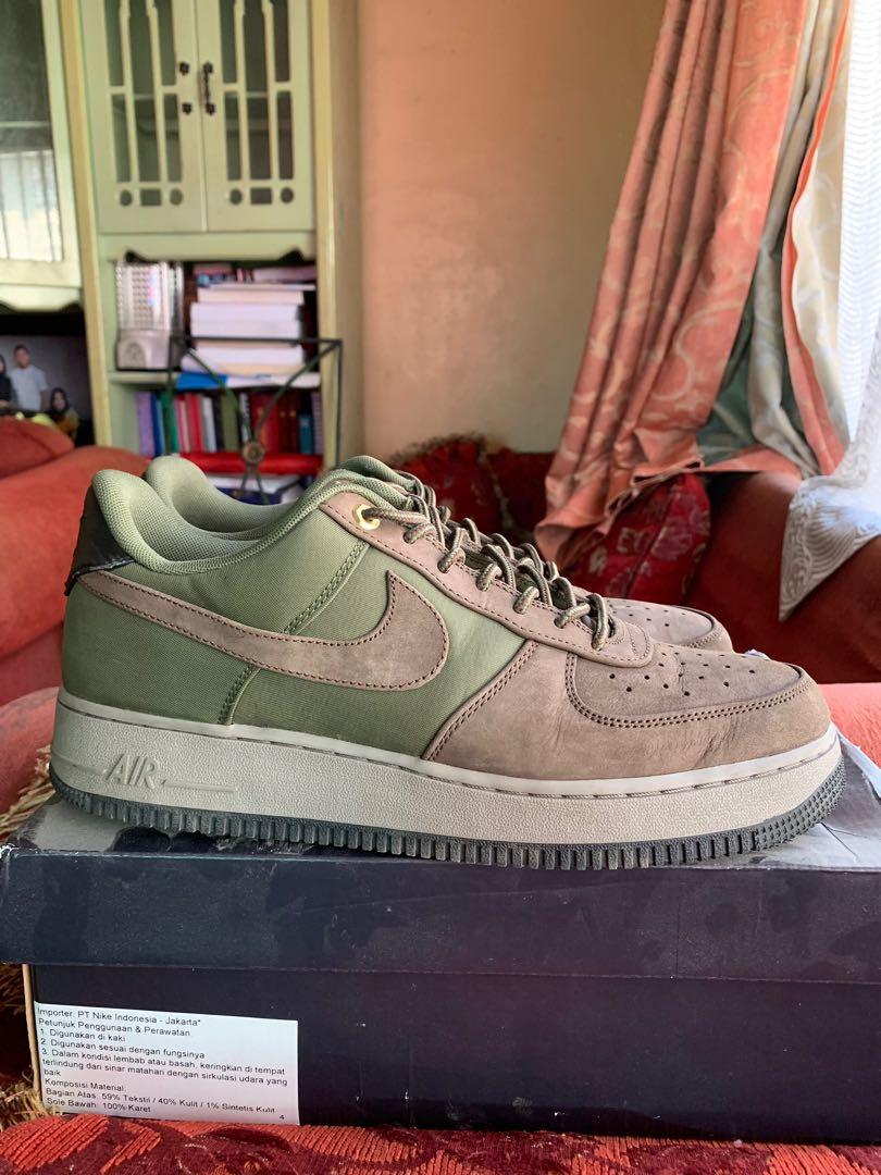 nike air force met tekst