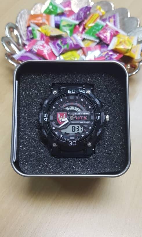 Submarine watch utk sale