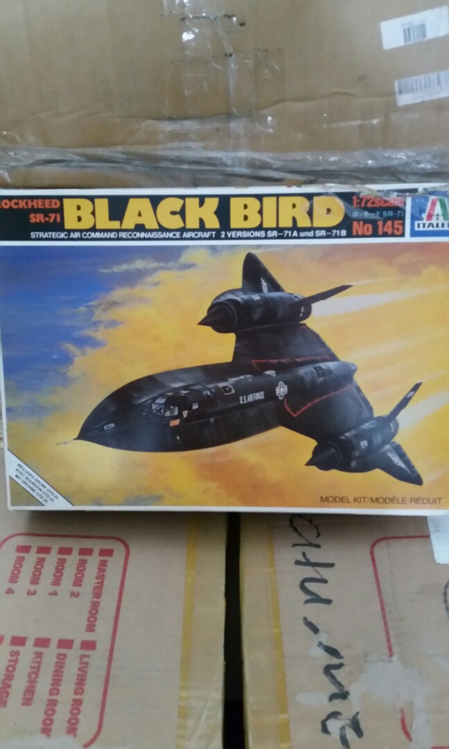 Sr71 Blackbird 1 72 Italeri Toys Games Others On Carousell