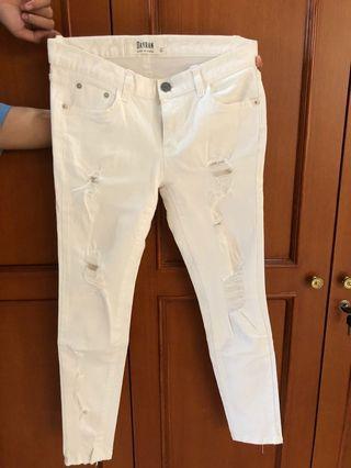Jeans Putih size L made in korea