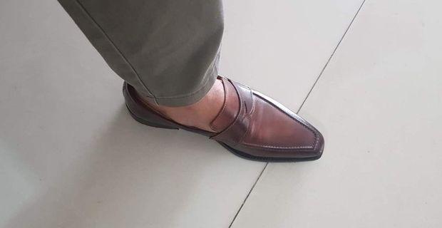 Leather italian shoes