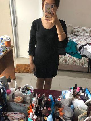 Simply Black Dress