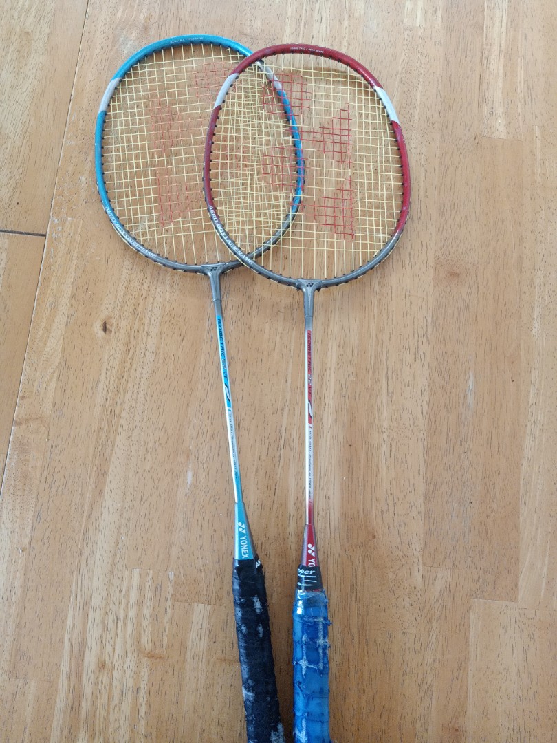 Badminton racket(Yonex isometric 22 VF), Sports Equipment, Sports