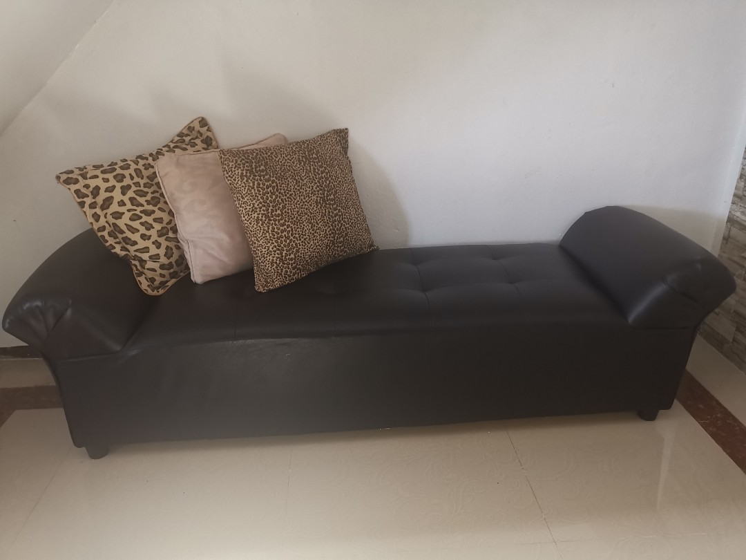 Cleopatra chair with foam sales