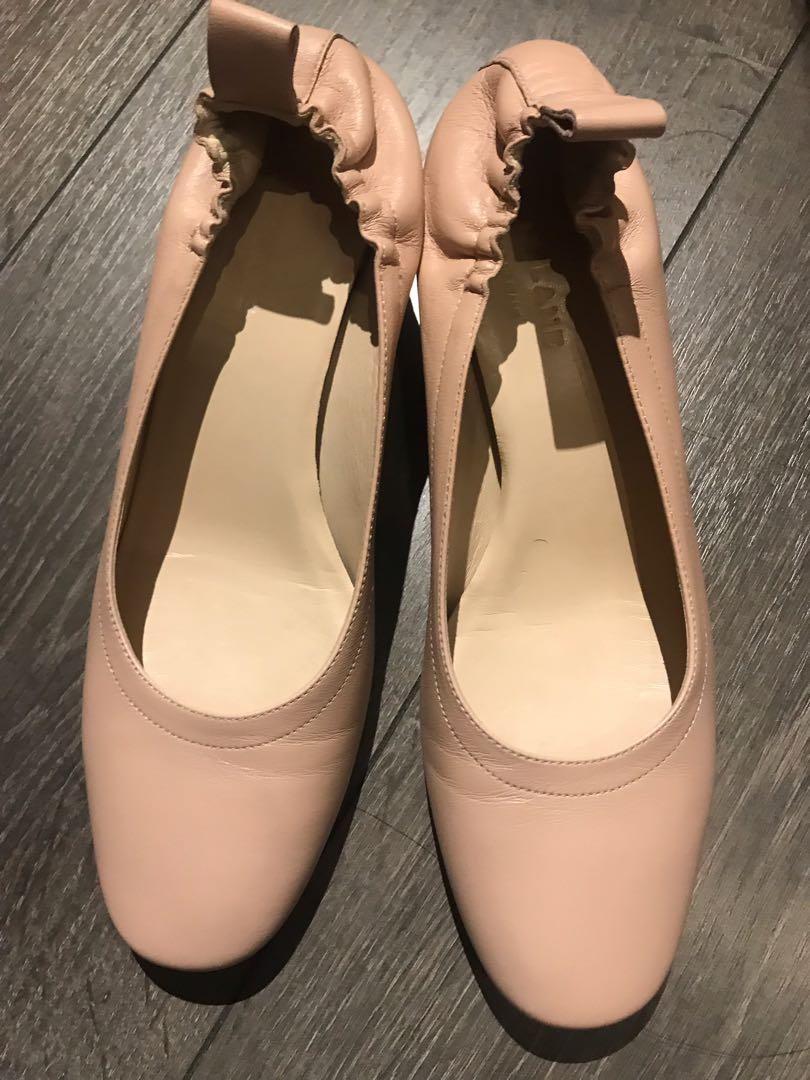 everlane day heel pale rose