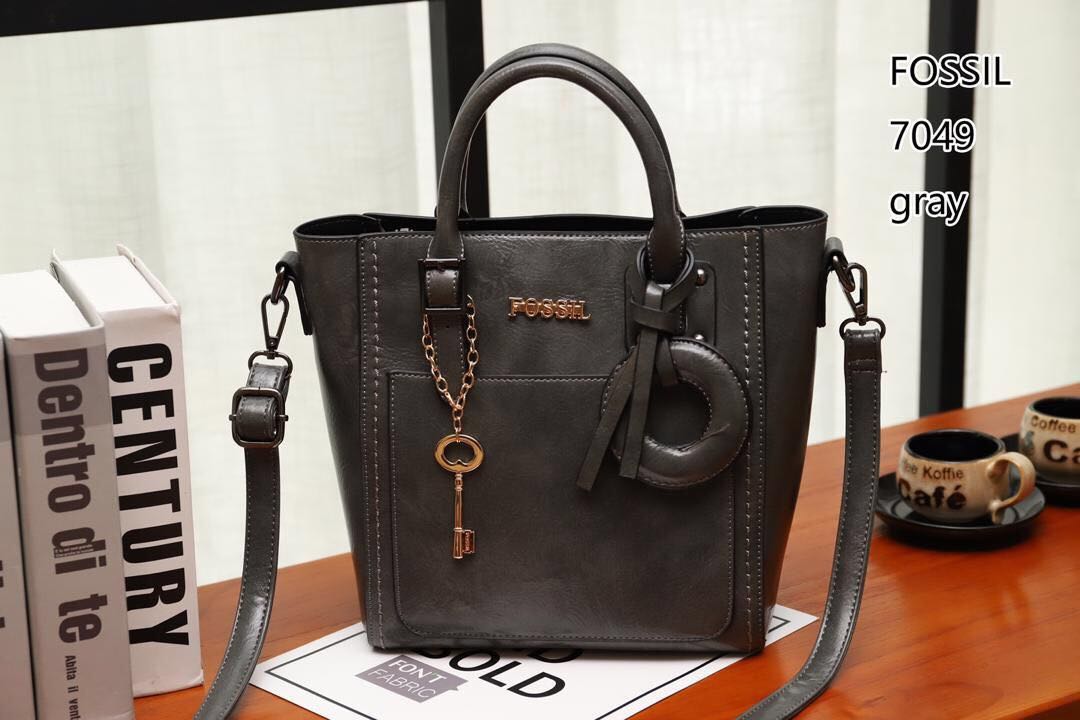 Fossil handbag 2019 best sale