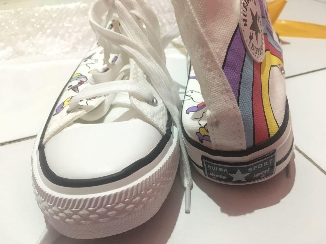 Jual Sepatu Converse X Unicorn Lucu Fesyen Wanita Sepatu Di Carousell