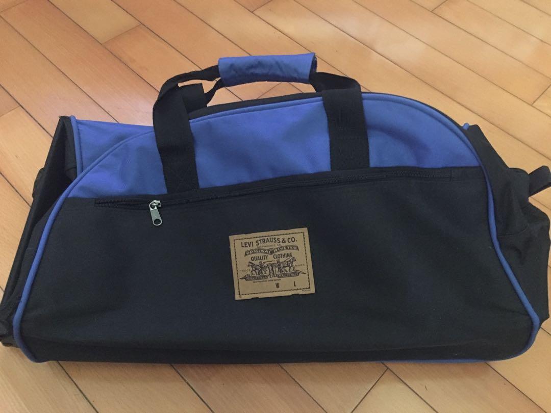 levi's luggage