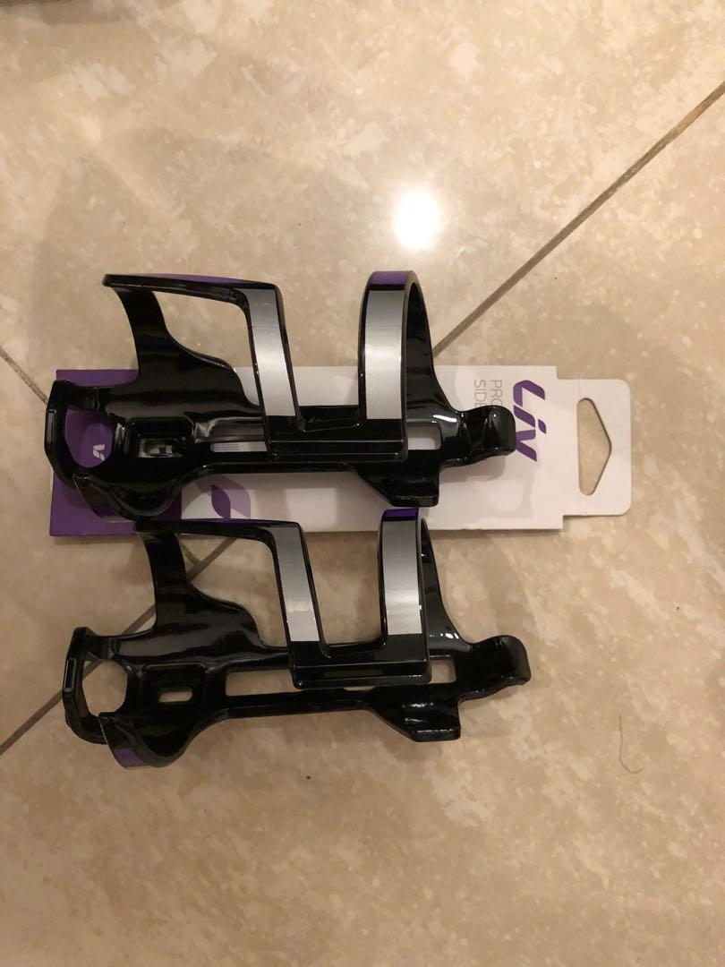 liv bottle cage