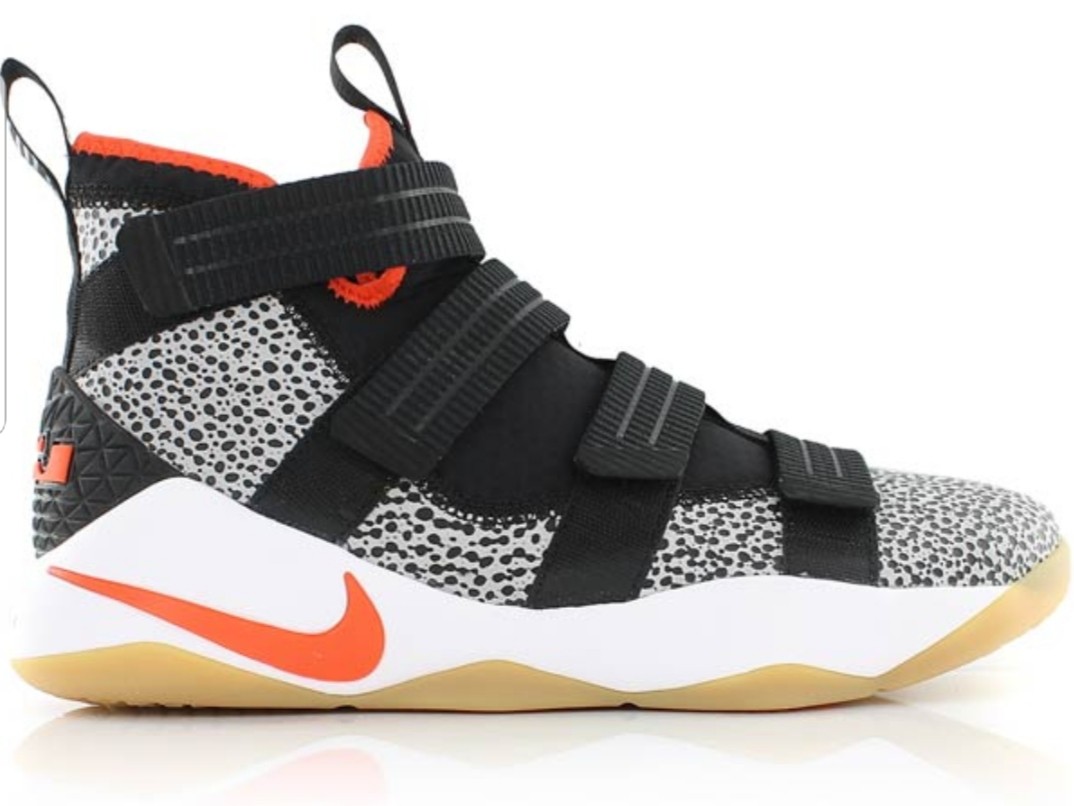 nike lebron safari
